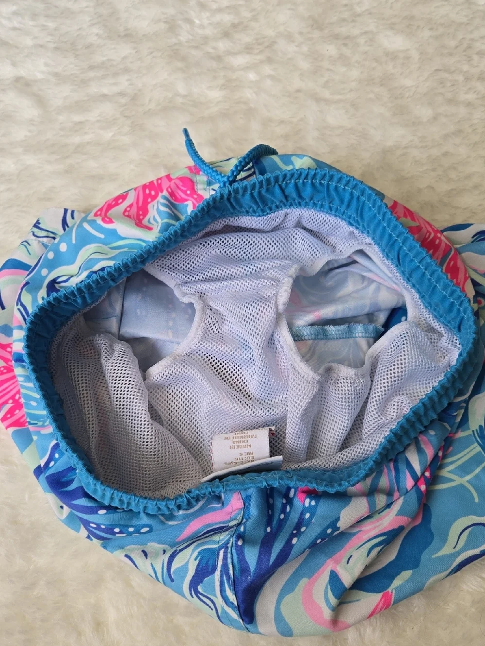 Tommy Bahama nice pair